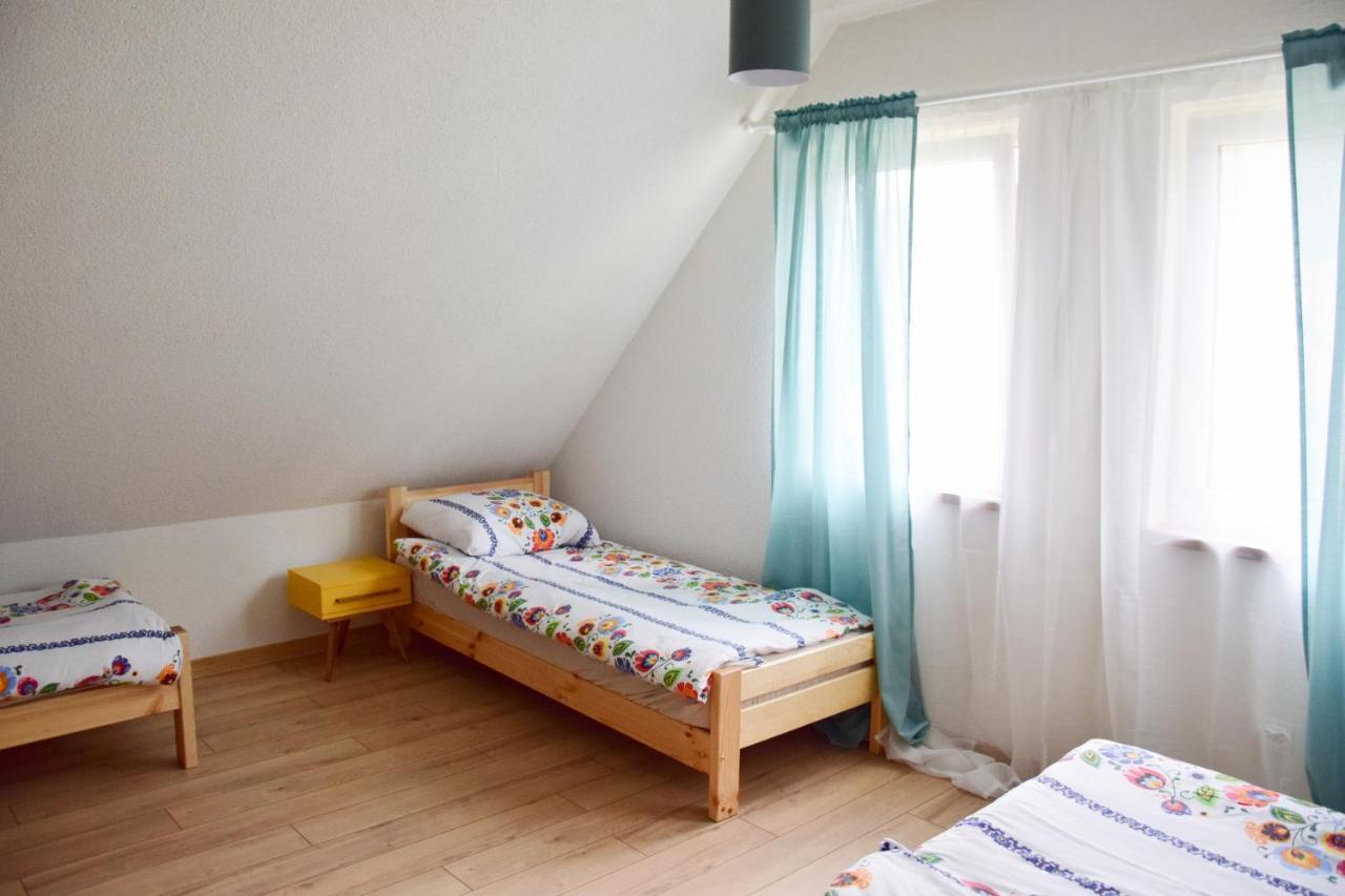 Pastelowy Domek Z Balia Elektryczna Z Jacuzzi Zalakowo Exterior photo